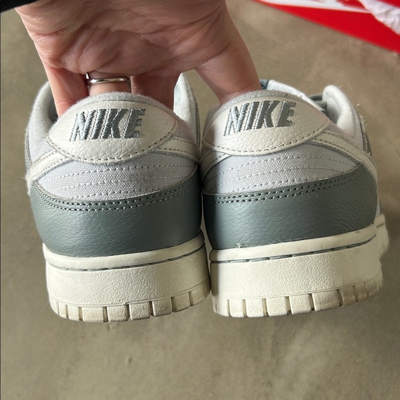 🖤 Nike Dunk Low Retro Premium “Mica Green/Photon Dust” Sneakers - Picture 6 of 10